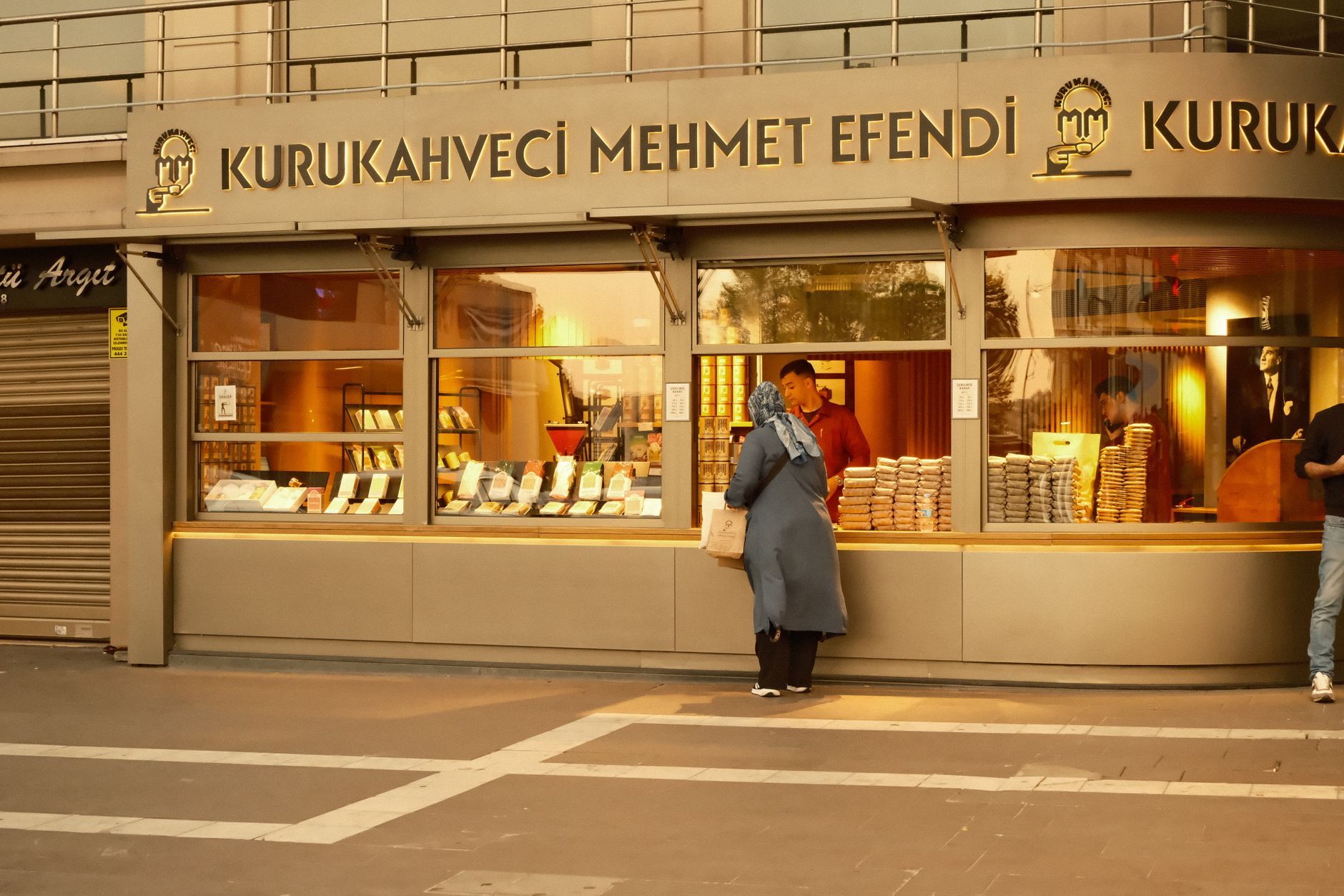Onur Erkek Kuaförü Yerel İşletme fotoğrafı 5